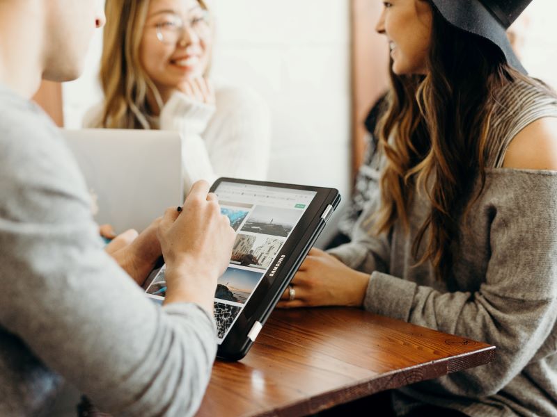 Virtual classroom connections: enhancing three presence elements via online tools