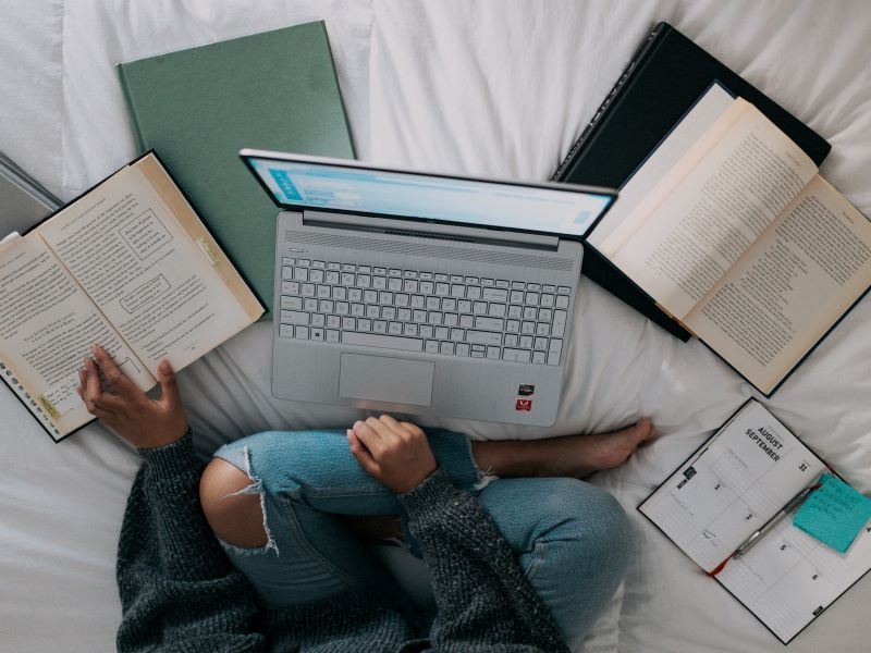Lessons from students on effective research supervision