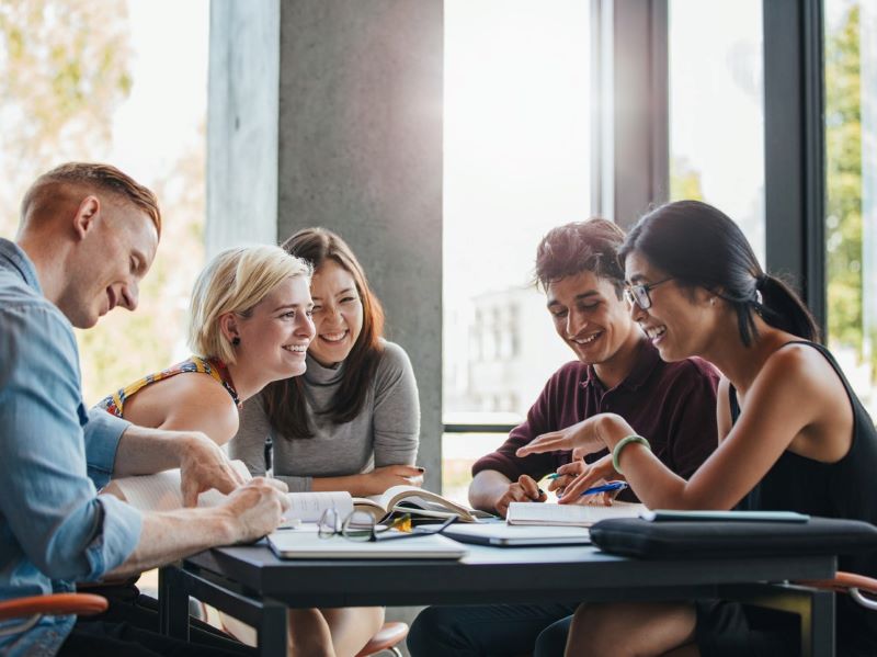 There are no ‘single authors’: challenging individualism in academia