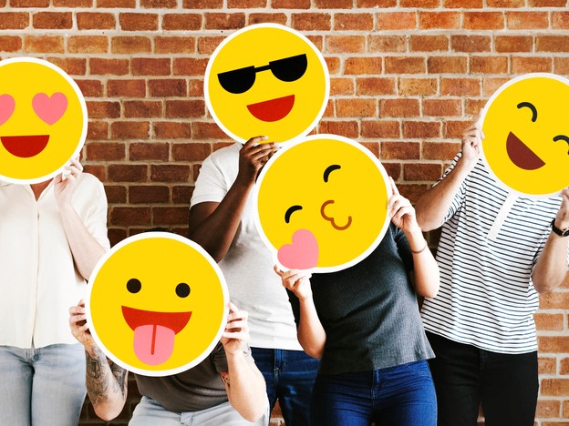 Social media can help new students make friends – but we must regulate it