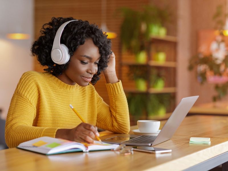Hidden in plain sight: spotlighting invisible Black female academics 