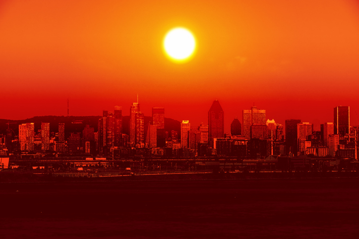 Setting scenarios for a university adapted to climate change