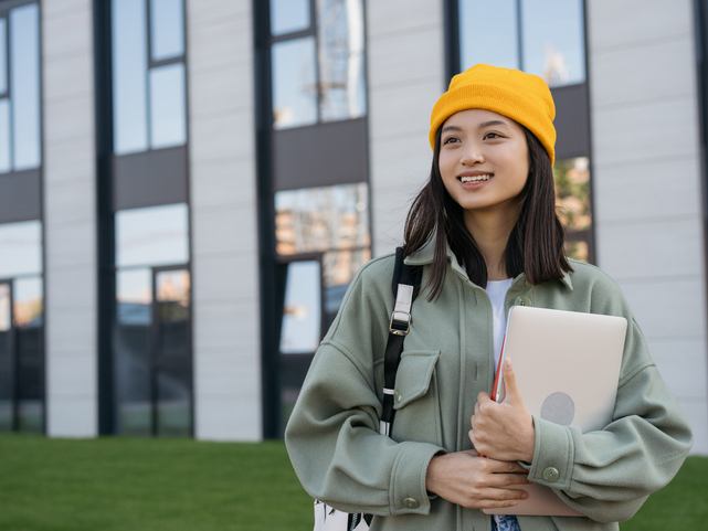 Helping students transition to university life
