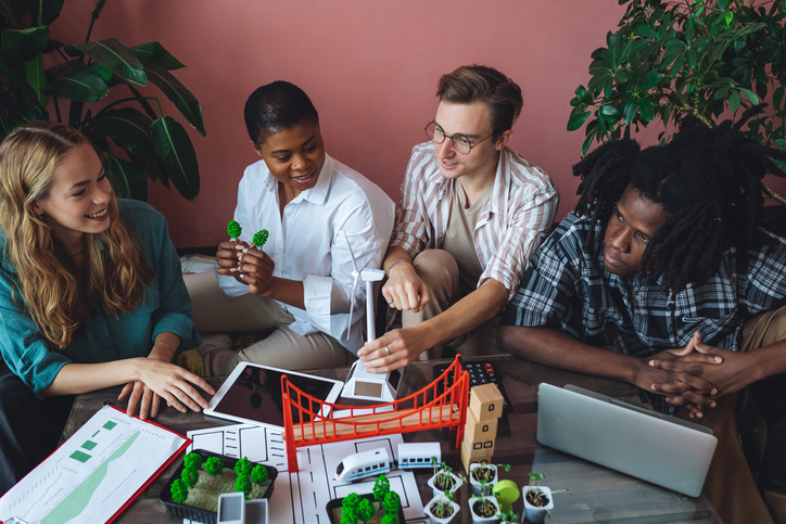 Teamwork, support and structure: the core principles of rewarding student internships 