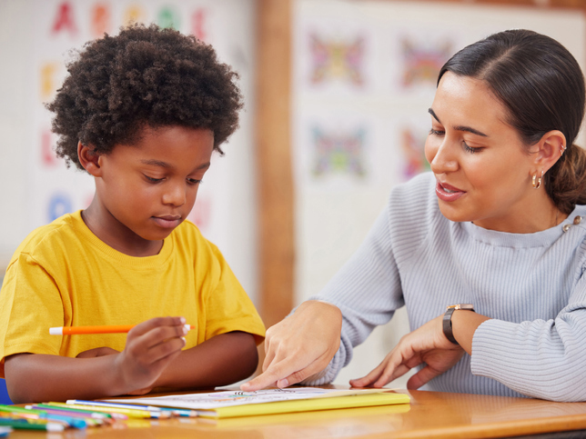 Undergraduate research to enrich teacher education