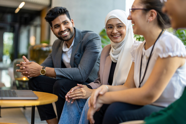 Navigating the choppy waters of intercultural differences in an international classroom