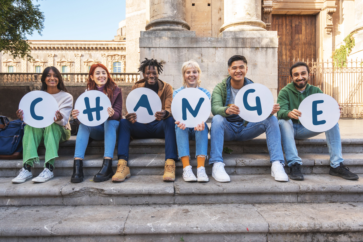 Combat social injustice burnout in social sciences and humanities courses