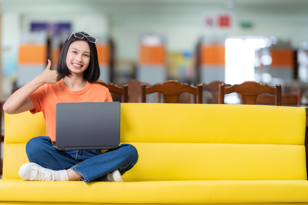 Non-verbal cues: learn how to use them effectively in teacher-student communication
