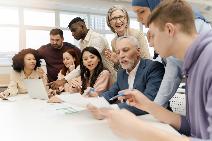 Ten tips when building a centralised evaluation unit