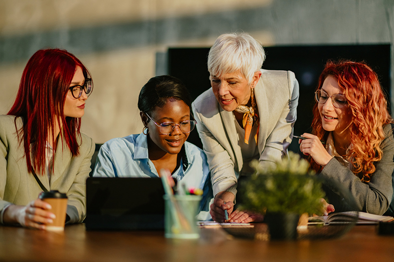 Students as co-creators in online learning 