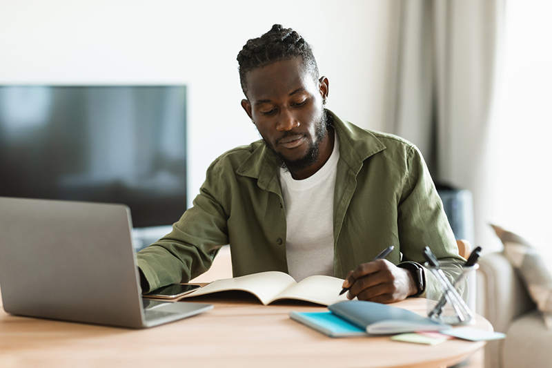 Creating flexible learning pathways for business students