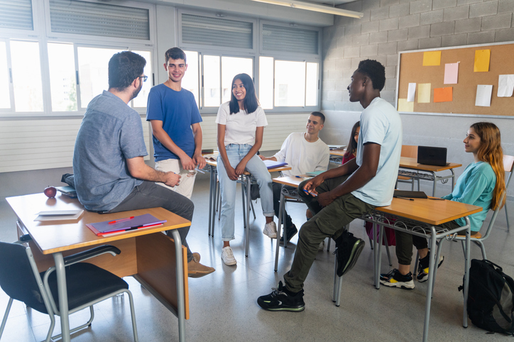 How to use think-pair-share to improve classroom discussions
