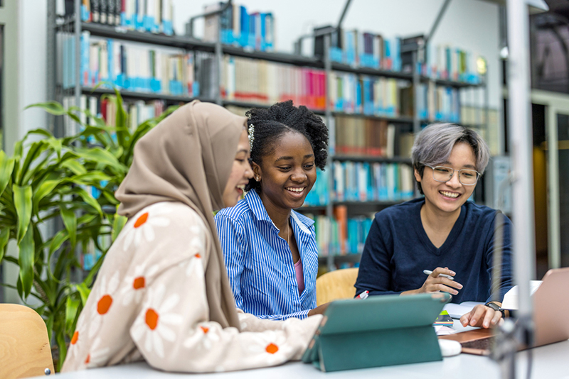 Why university libraries should not overlook research staff