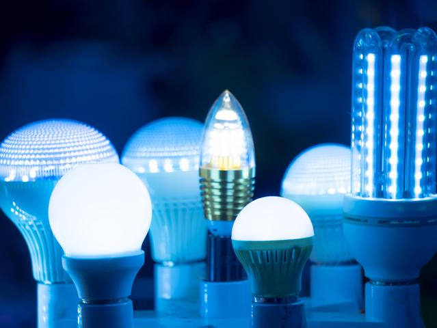 different types of lightbulbs